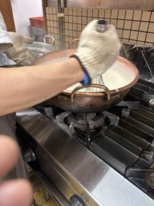 店舗の中は熱い！！